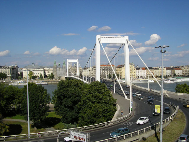 33 Budapešť, Alžbětin most (Erzsébet híd), 05.07.11